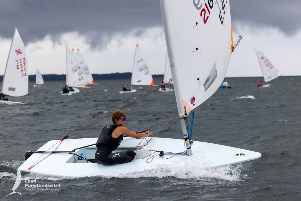 Alpicair Kärdla Race 2025 algas tugevas tuules ja vihmasajus ent siiski edukalt